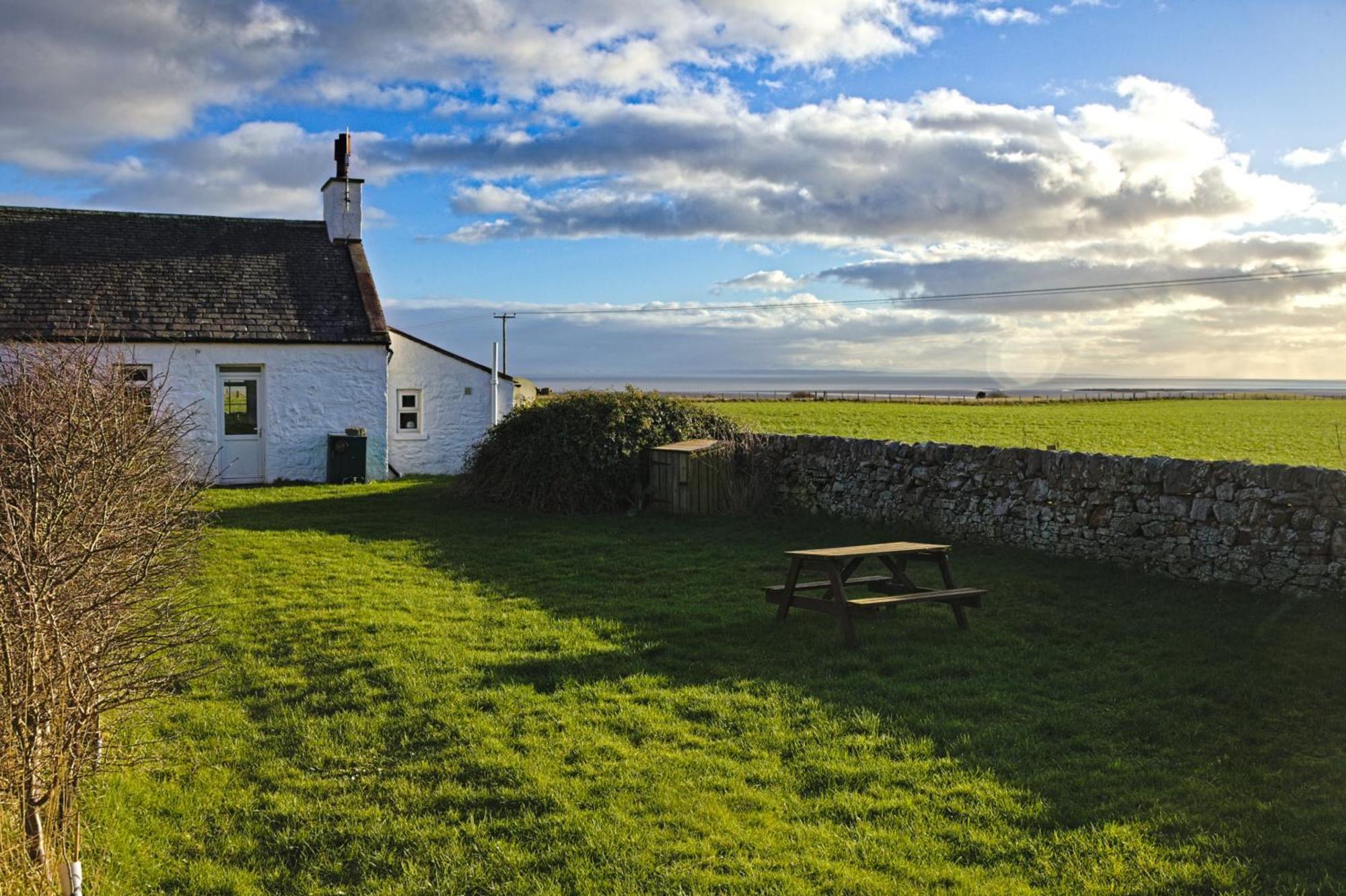 Powillimount Cottage Kirkbean Екстер'єр фото